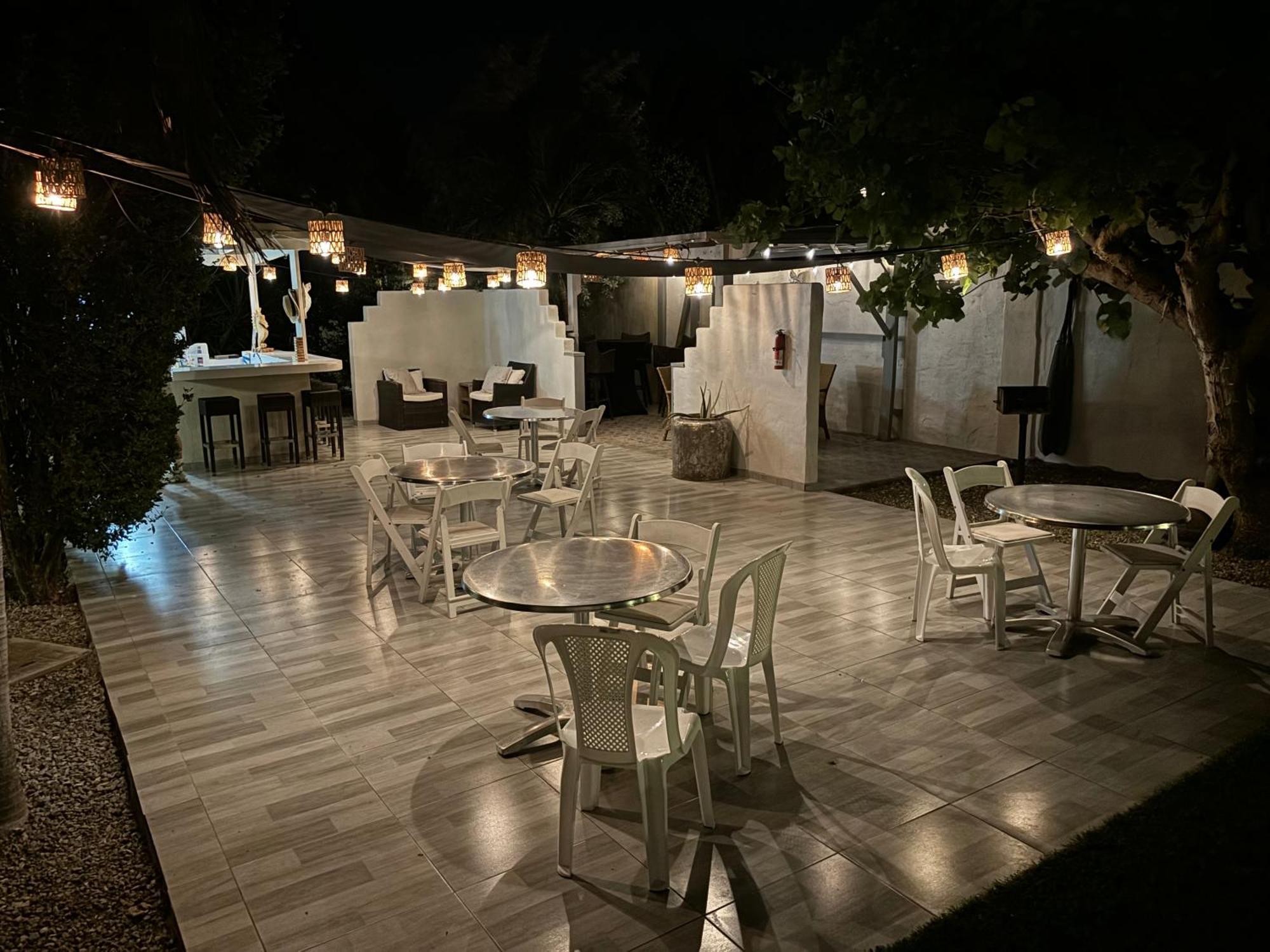 Aloe B&B Oranjestad Ngoại thất bức ảnh