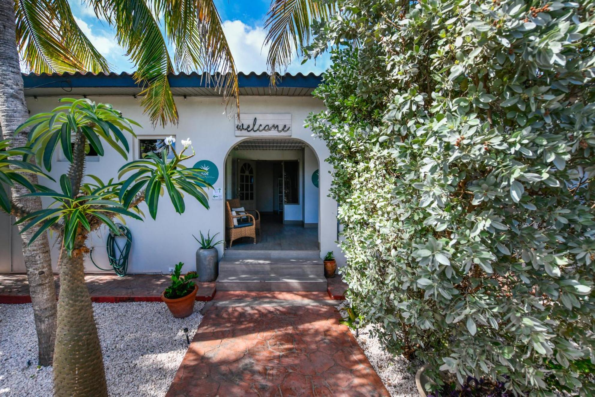 Aloe B&B Oranjestad Ngoại thất bức ảnh