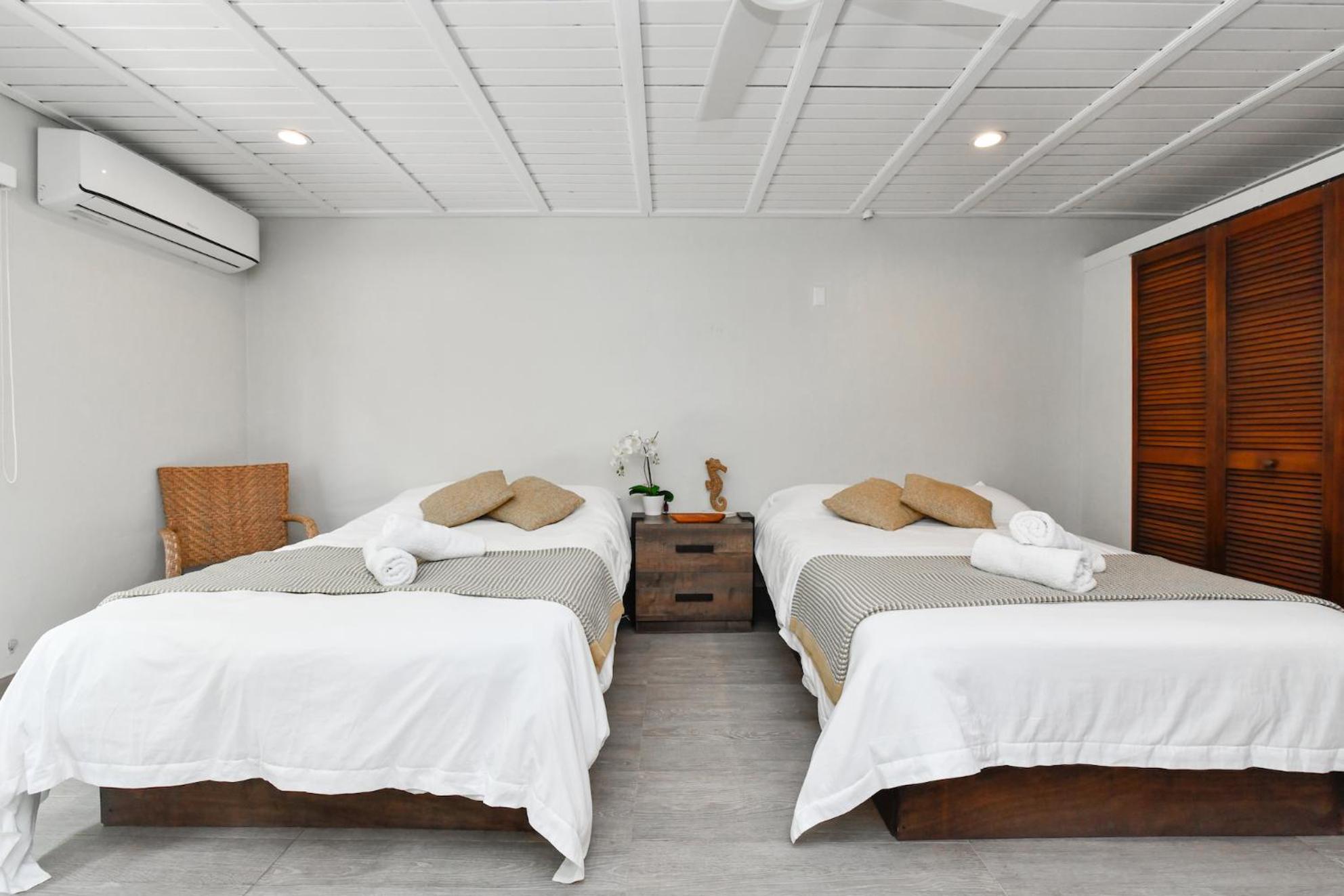 Aloe B&B Oranjestad Ngoại thất bức ảnh